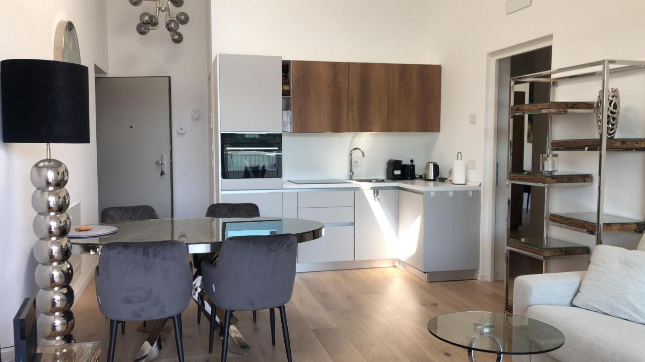 Ferienwohnung Laveno Kültér fotó